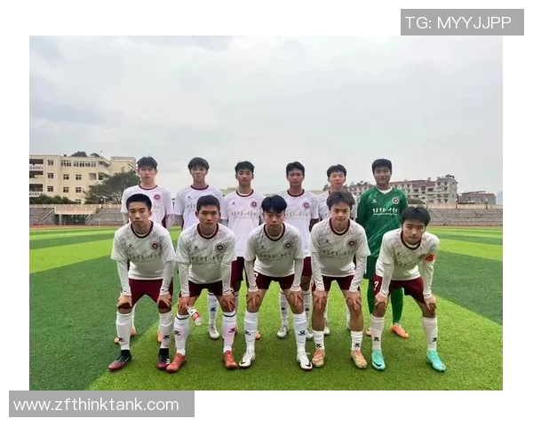 重庆辅仁中学足球队奋勇拼搏展现青春风采助力校园文化建设与发展 重庆辅仁中学足球队奋勇拼搏展现青春风采助力校园文化建设与发展